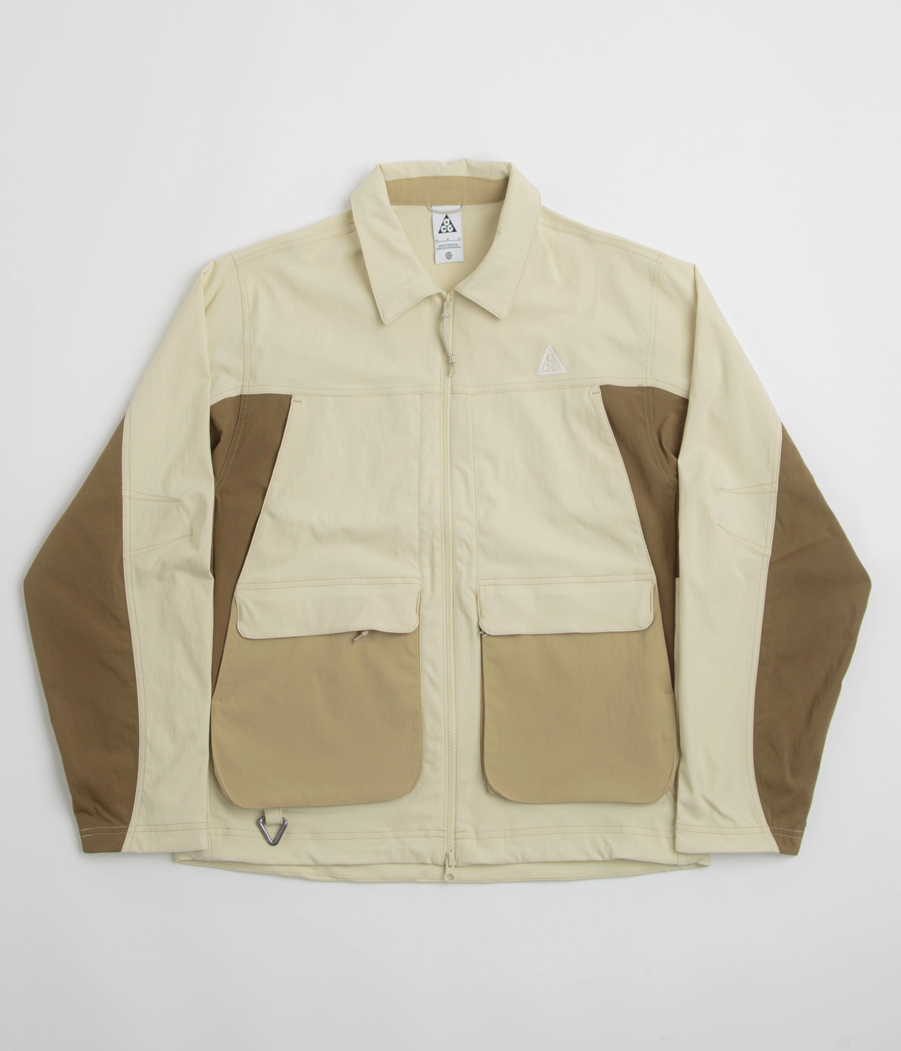 Spark Nike ACG Smith Summit Jacket - Light Khaki / Parachute Beige / Summit White