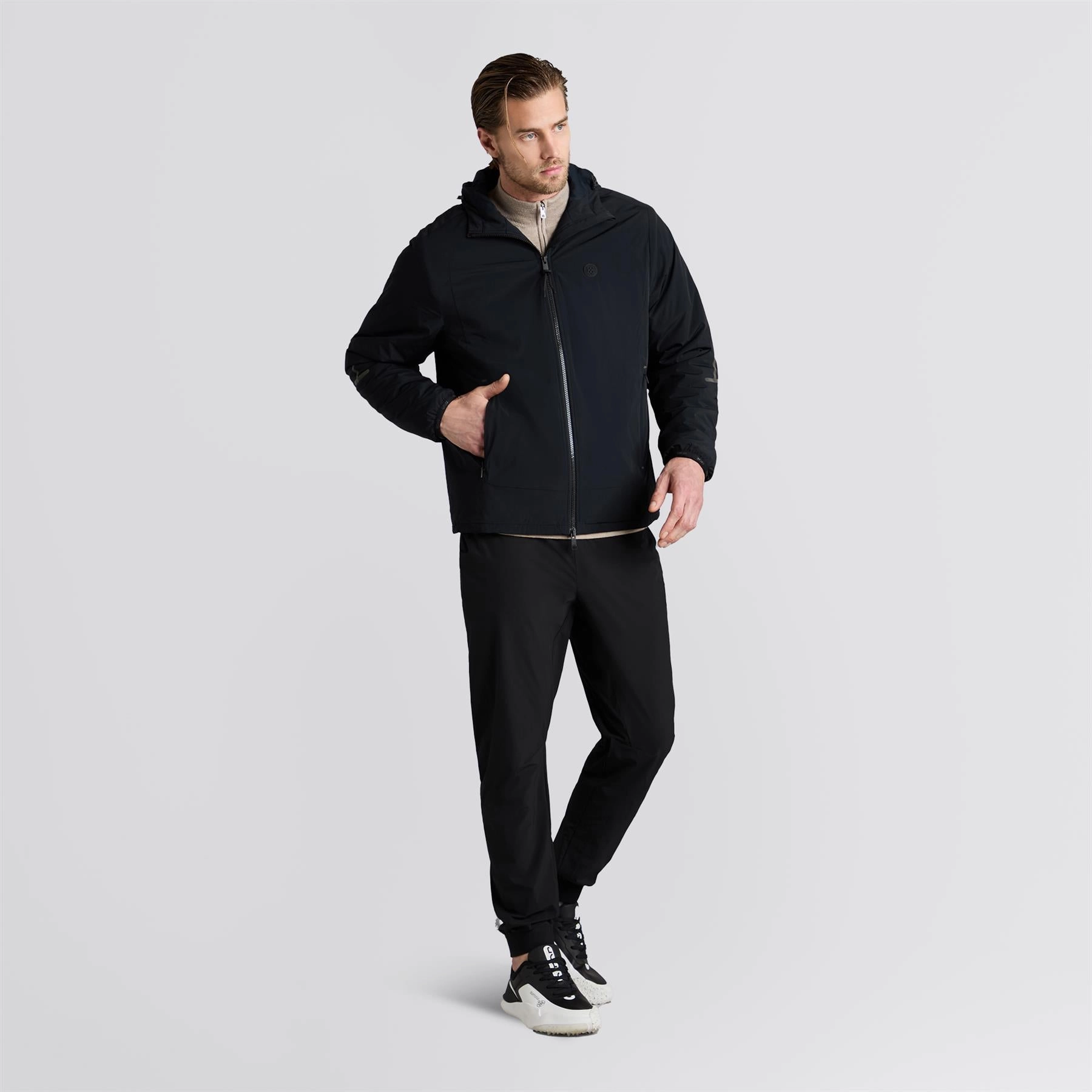 Ergonomic Tailoring suitable for formal meetings The Whit Stretch Down Jacket Onyx