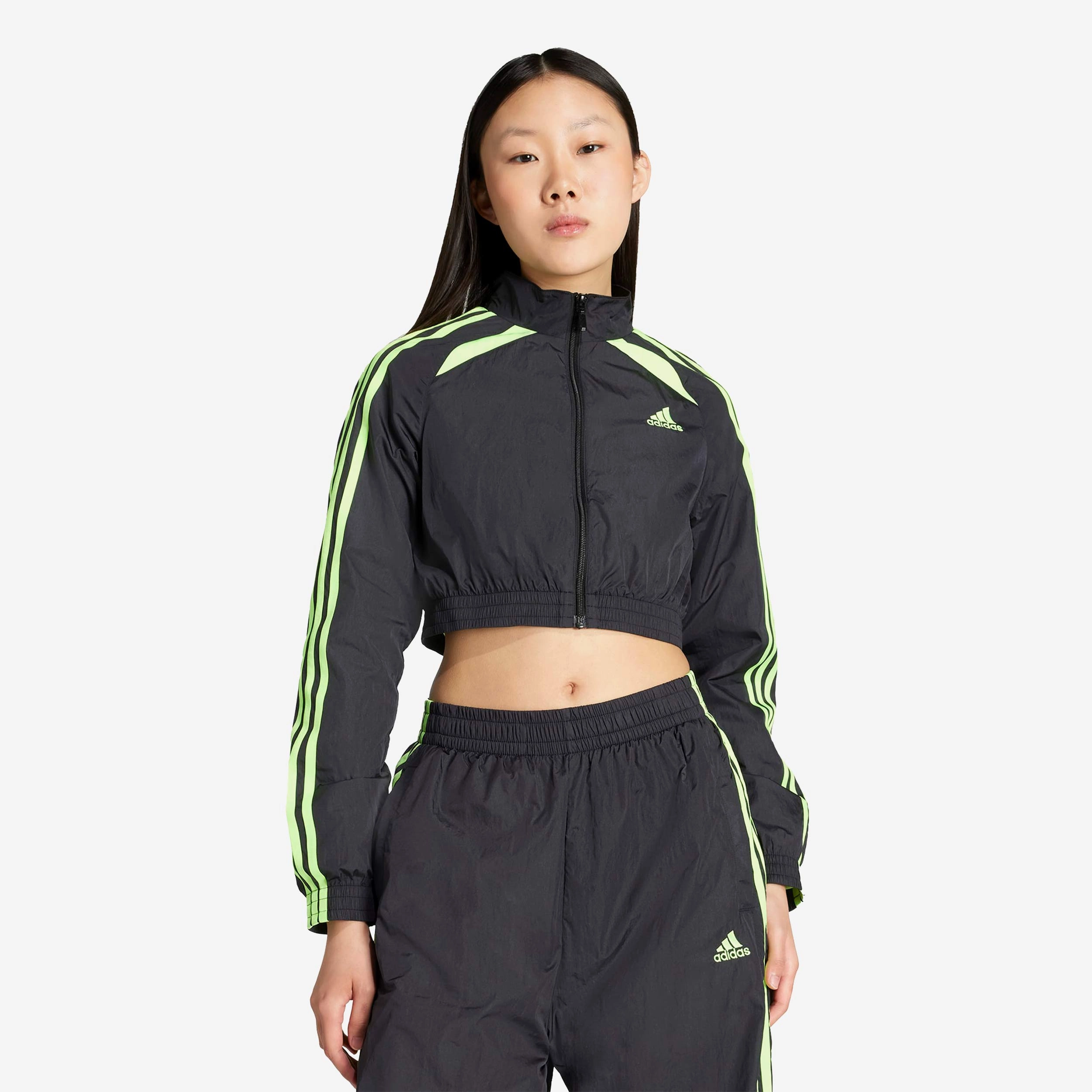 Wmns Teamgeist Adicolor Cropped Track Top Temperature Adaptive Fabric