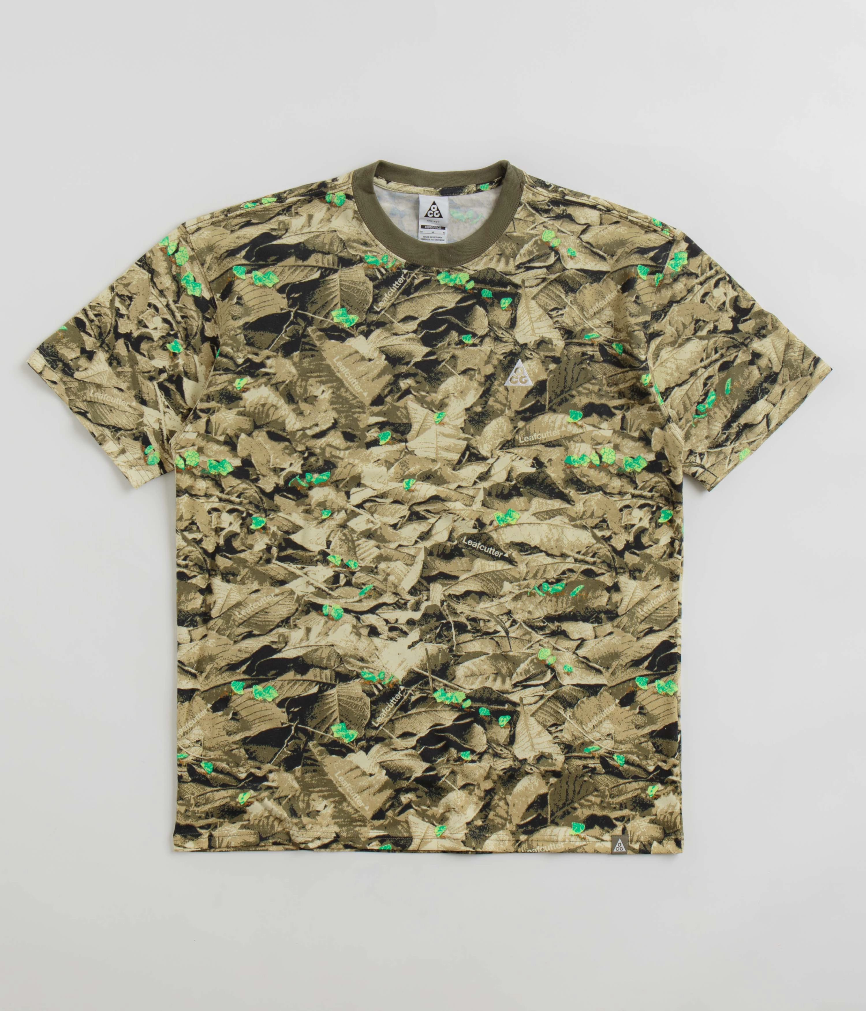 cape silhouette Nike ACG Leafcutter T-Shirt - Medium Olive