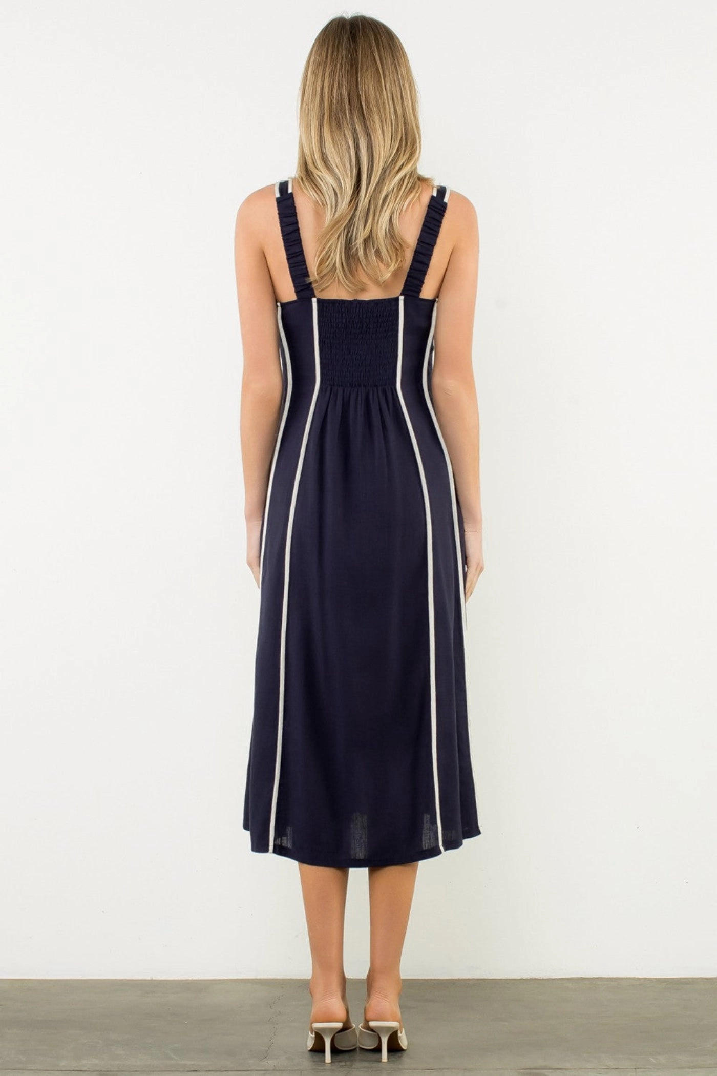 Cozy Energy LACY VERTICAL TRIM SLEEVELESS MIDI DRESS