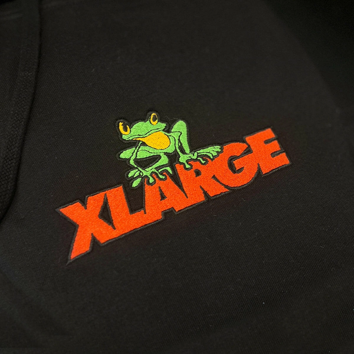 Warm Wear XLarge - Frog Hoodie Pigment Black