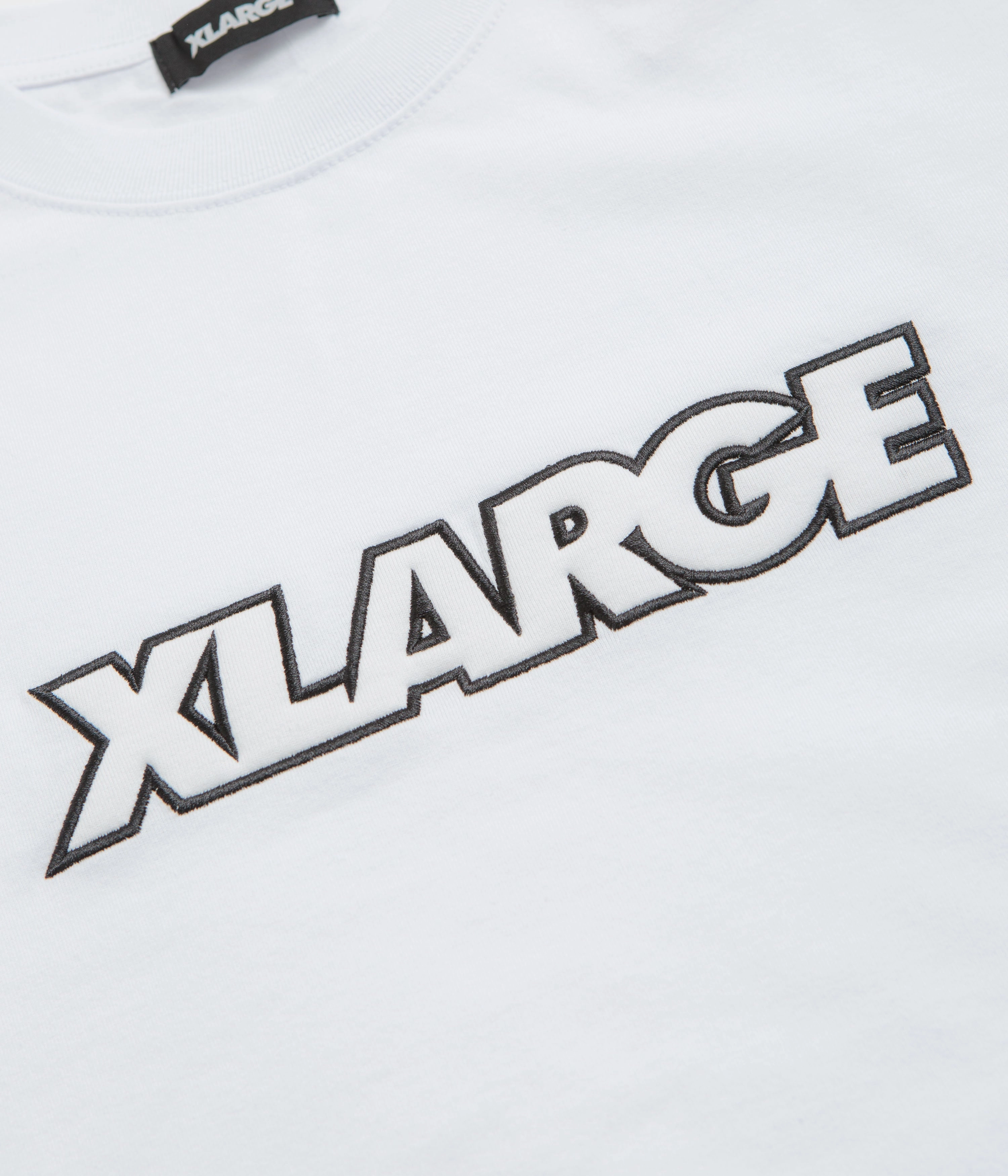 Modern XLarge Standard Logo T-Shirt - White / White