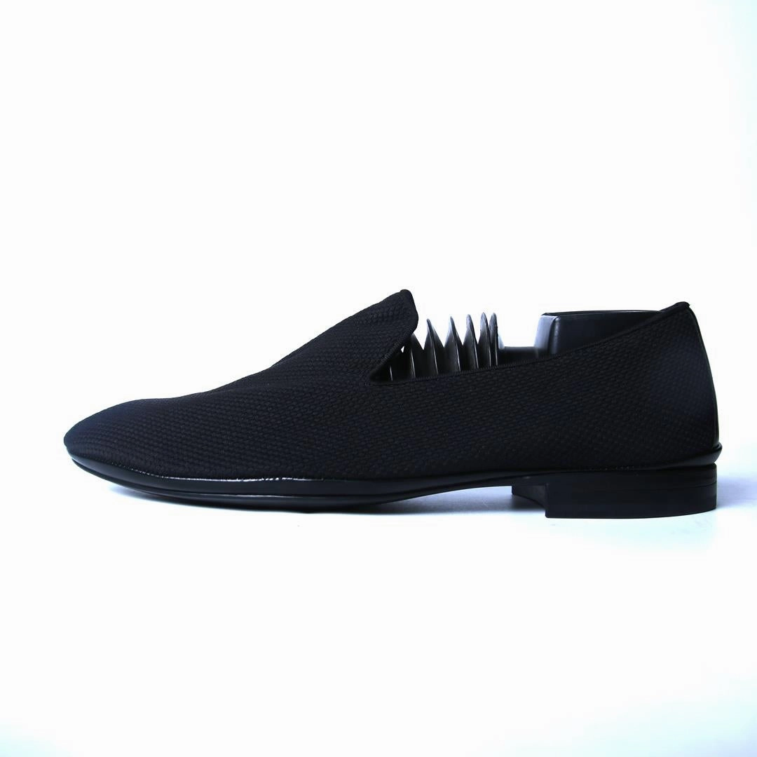 ZARA. . Countryside Walk Slim Profile