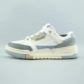 LI-NING JOURNEY 1.5 Partner Run Bus stop