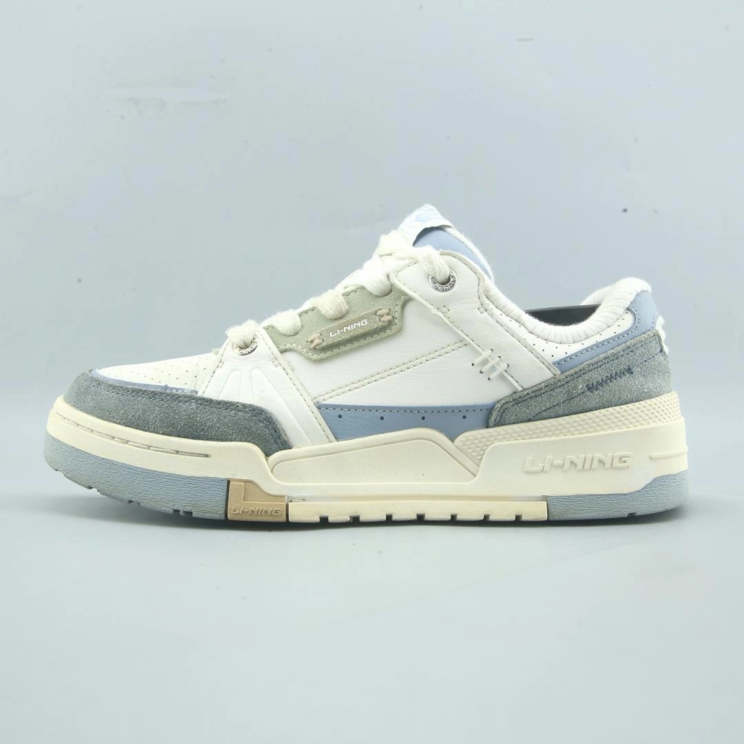 LI-NING JOURNEY 1.5 Partner Run Bus stop